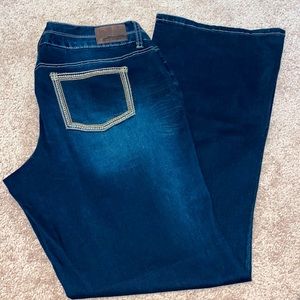 Size 16 Regular Maurices Flare Jean